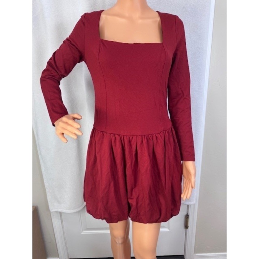 Live to Be Spoiled Red Bubble Hem Long Sleeve Dress XL